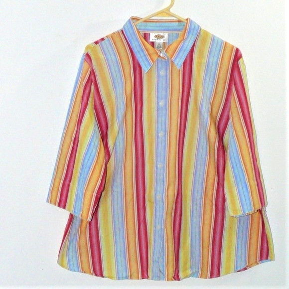 Talbot's Pastel colored 3/4 sleeve blouse - Picture 1 of 10